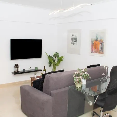 Acropolis Luxurious Legacy Apartment *