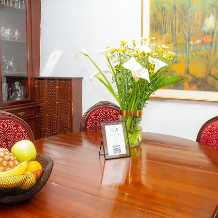 Acropolis Luxurious Legacy Apartment